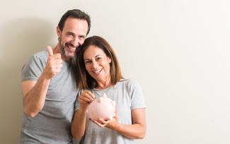 Financial Management for Couples: When a Spender and a Saver Fall in Love
